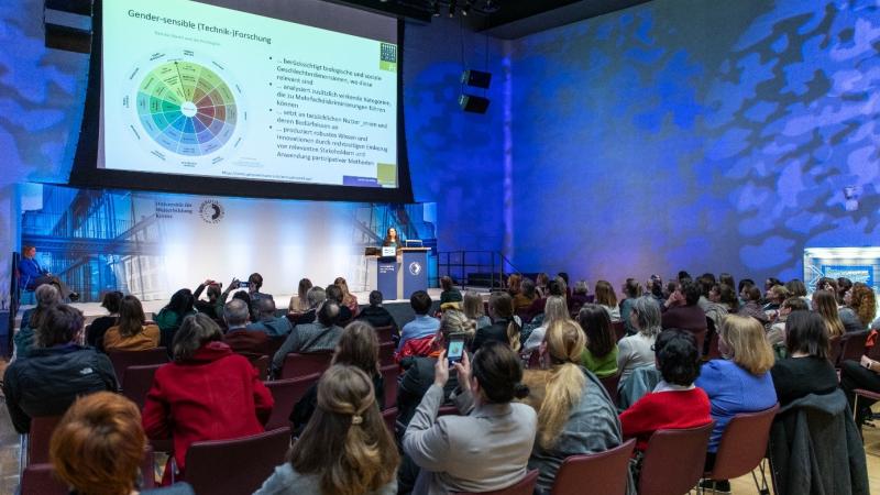 presentation by Anita Thaler at Krems